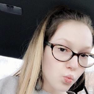 Meet your Posher, Serina